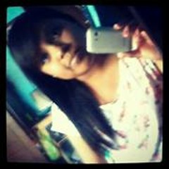 Adhii LeOn