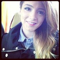 Chrissy Costanza 1