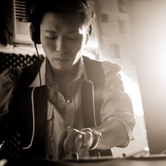 DJ ARES