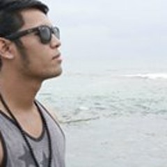 Charlie Pomoy Malinis