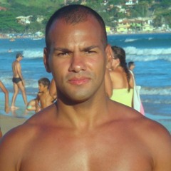 Rafael Medeiros*