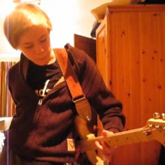 Tom Holland-Guitarist