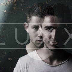 LUXX.