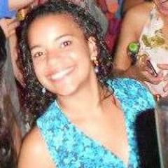 Nívea Feitosa