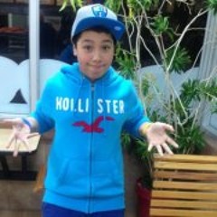 Jonathan Moreno 22