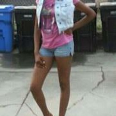 Tiffani Allboutmee Lee