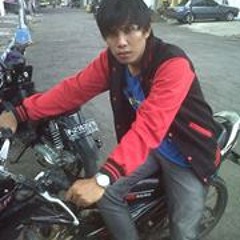 Khayie Lovenzio Smithz