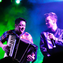 CHA CHA CHAPADINHA DOUGLAS E VINICIUS