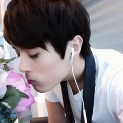 Vynie Kiss