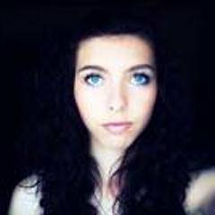 Isabell-Sophie Schmid