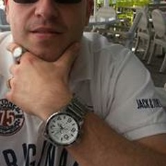 Seb Pohin Looping