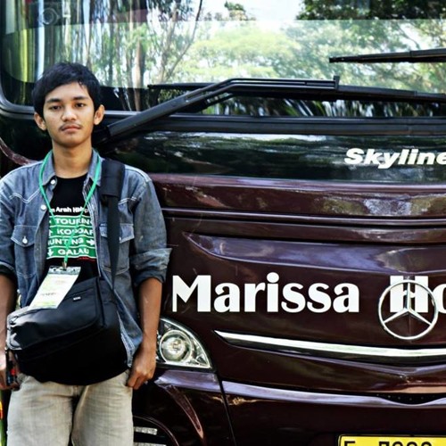 Tak Seindah Malam Kemarin - Via Vallend