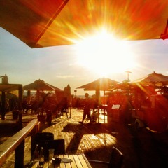 Kommerz Is Dead Bitches