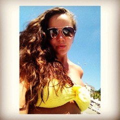 charlottewhittaker.x