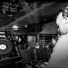 DJ_KARNAGE