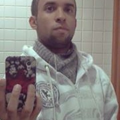 Rodrigo Andrade 44