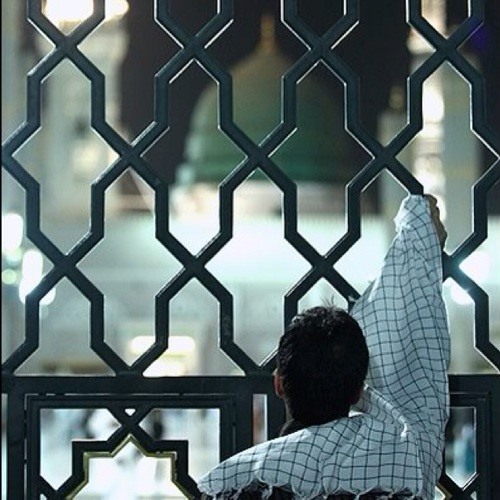أُنـاديكم أشد علي أياديكم