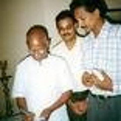 Poom kattinodum - Poomukha Padiyil Ninneyum Kathu (1986) KJ Yesudas - YouTube