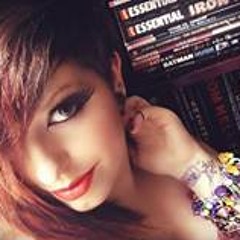 Sarah Chrisp Body-Piercer