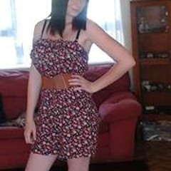 Natasha Sleepy Head Ayers