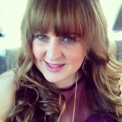 Emma Lou (Emma Hoey)