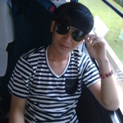JR Khương