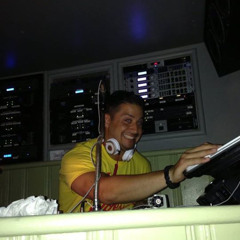 DJ MIKE VECCIA