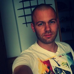 Péter Horváth 30