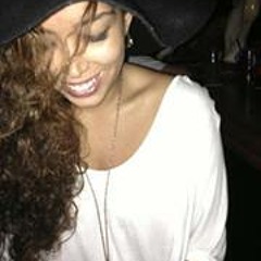 Malika KursharKeeolani