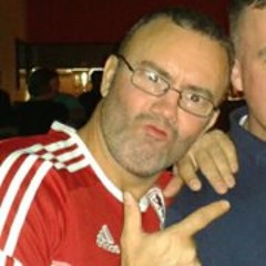 Christopher Thompson 34