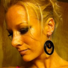 Bella LoVe ~ DJ Bliss