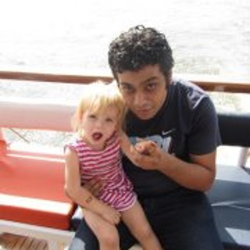 YouTube صوفيه صادق - شيد قصورك