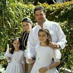 Bobby Contenti Herrera