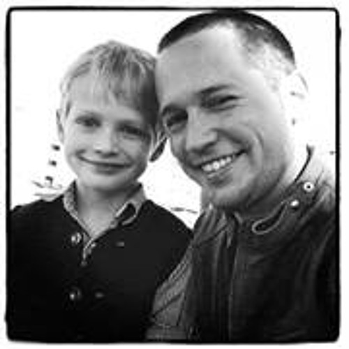 Stream Schneider Max music | Listen to songs, albums, playlists for