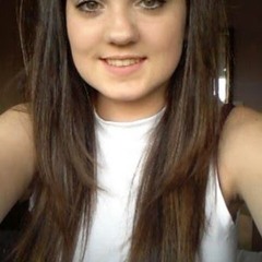 Katie Robinson 22