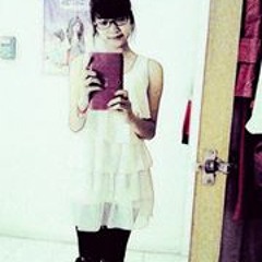 Mặt-trăng Ôm Mặt-trời