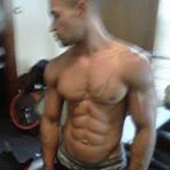 Richard Fernandez 16