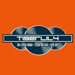 Tigerlily Leigh On Sea