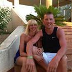 Lisa N Chris Cottrell