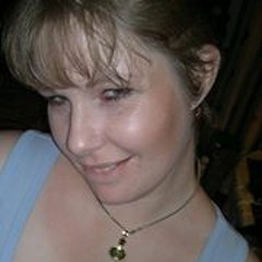 Anne Victoria Aambakk