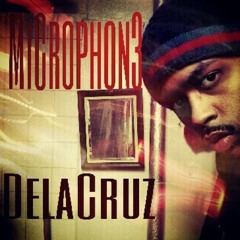 MiCrophon3 De La Cruz