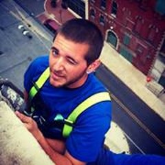 Evan Reuschling