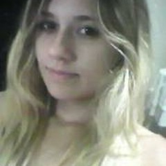 Letícia Maria Pereira