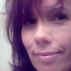 Robin Nichols-Meshelle