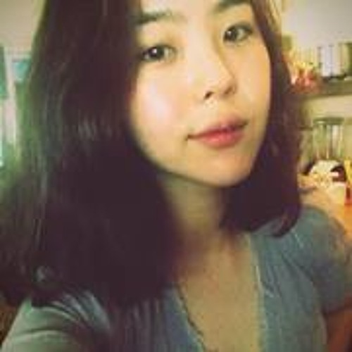 Yoon Ji Yang’s avatar