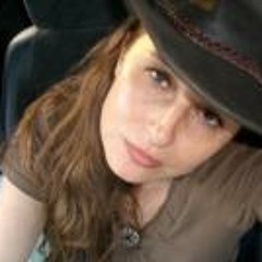 Cerdeño Lance Ericka