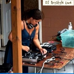 DJ Krystyle LoVe ft. Booty/Chi/Tonia"Blood"(remix/mixed tape)