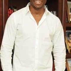 Christopher Noelle Spain