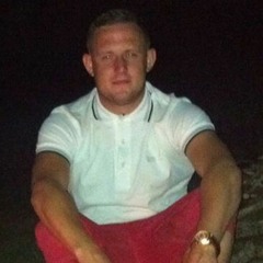 derek_b24