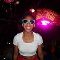 Courtney Singleton 4